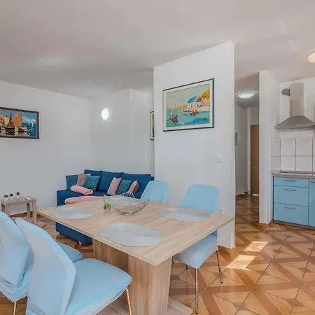 Apartment In - Insel Krk 38221 *